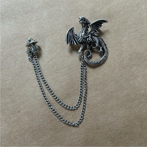 The Fourth Wing Dragon Lapel Pin - Picture 4 of 4